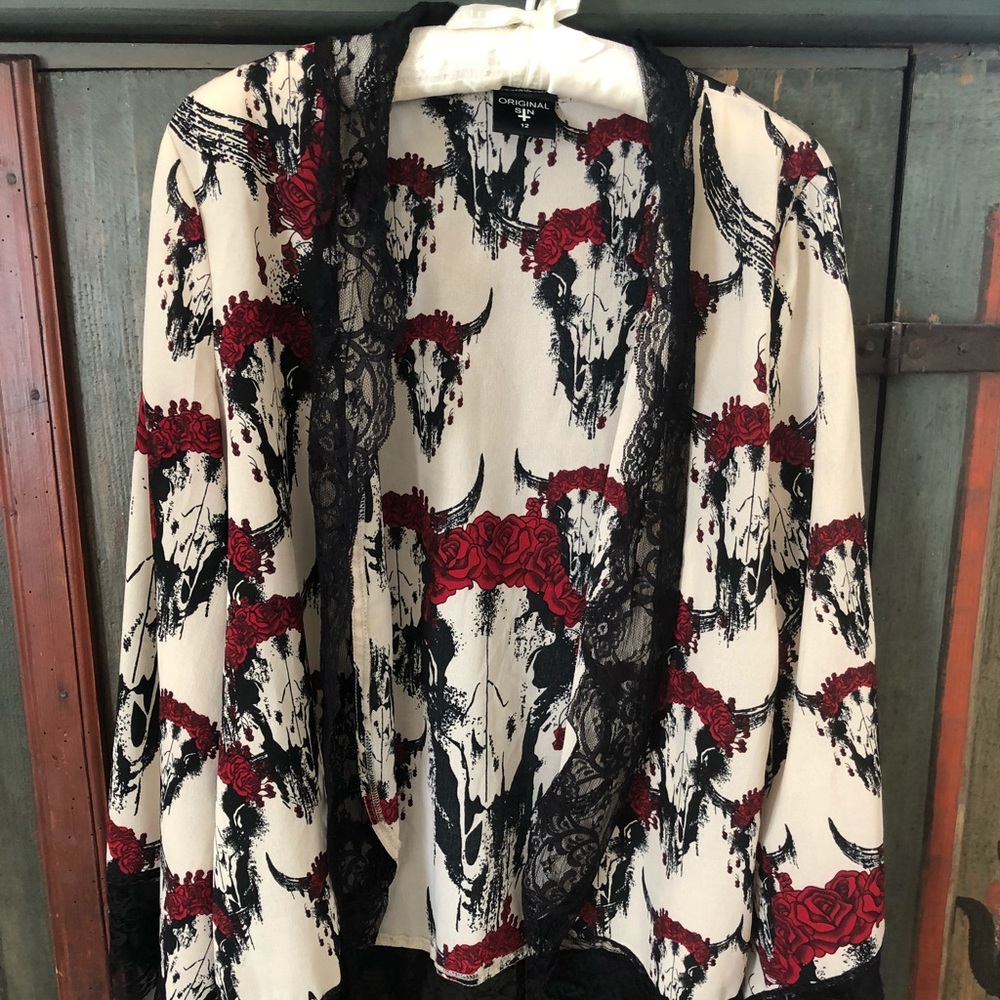 LF Bull Skull + Roses Kimono